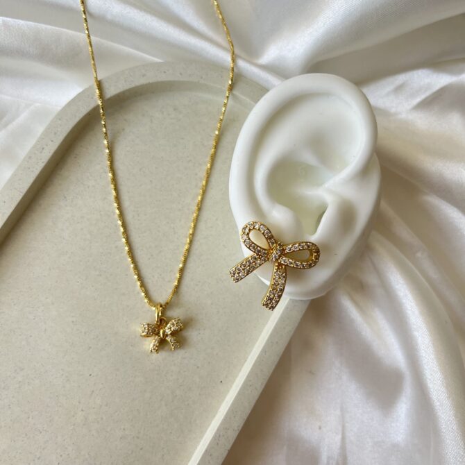 Set de Collar + Aretes Moñito Diamantado Gold