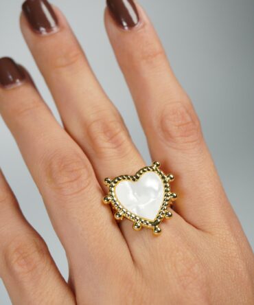 Anillo corazón blanco