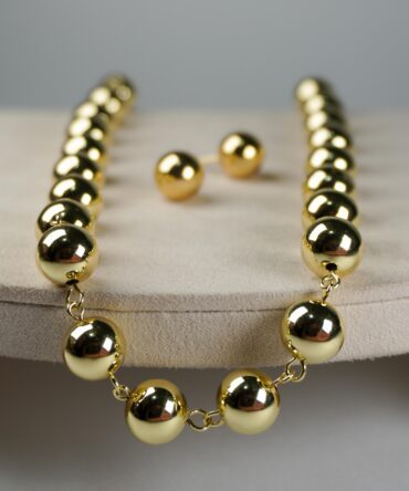 Set de bolas doradas