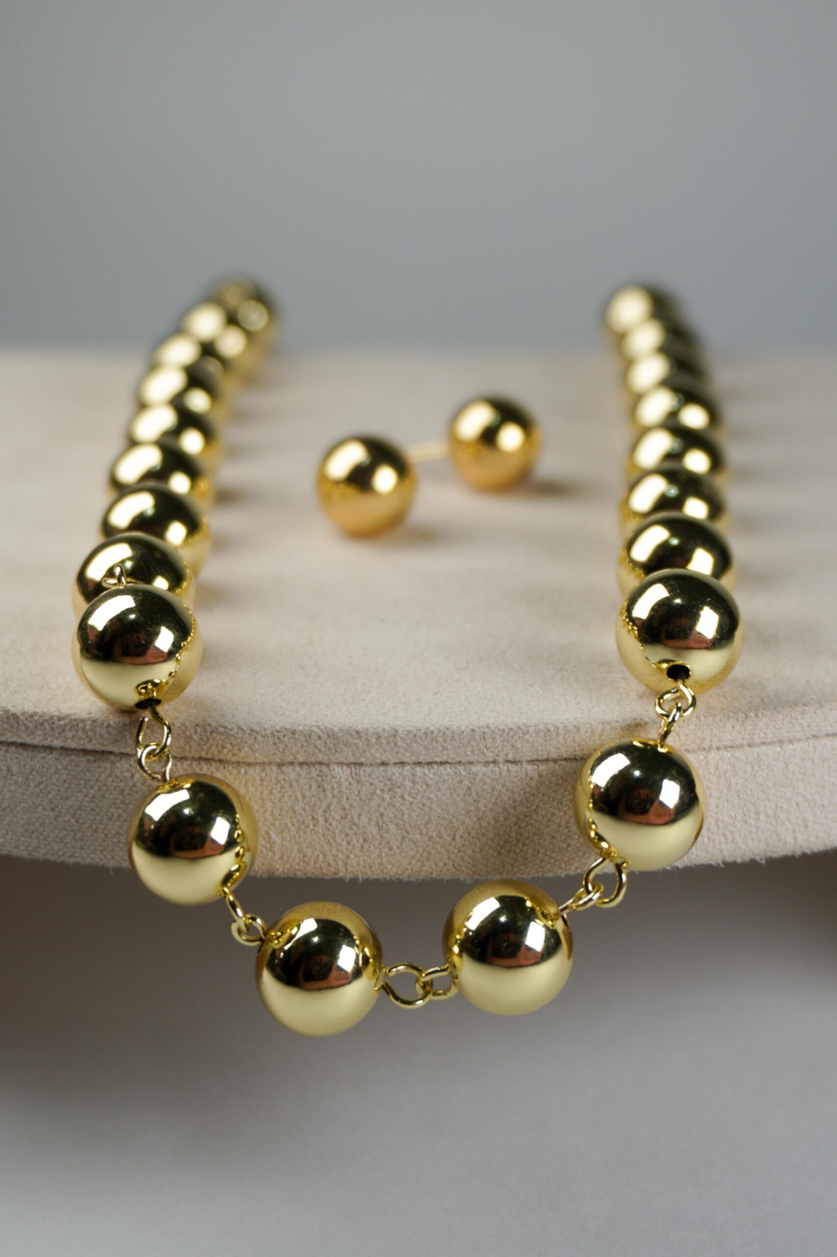 Set de bolas doradas