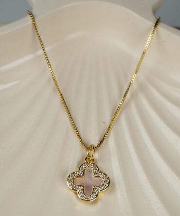 Cadena Van Cleef rosa