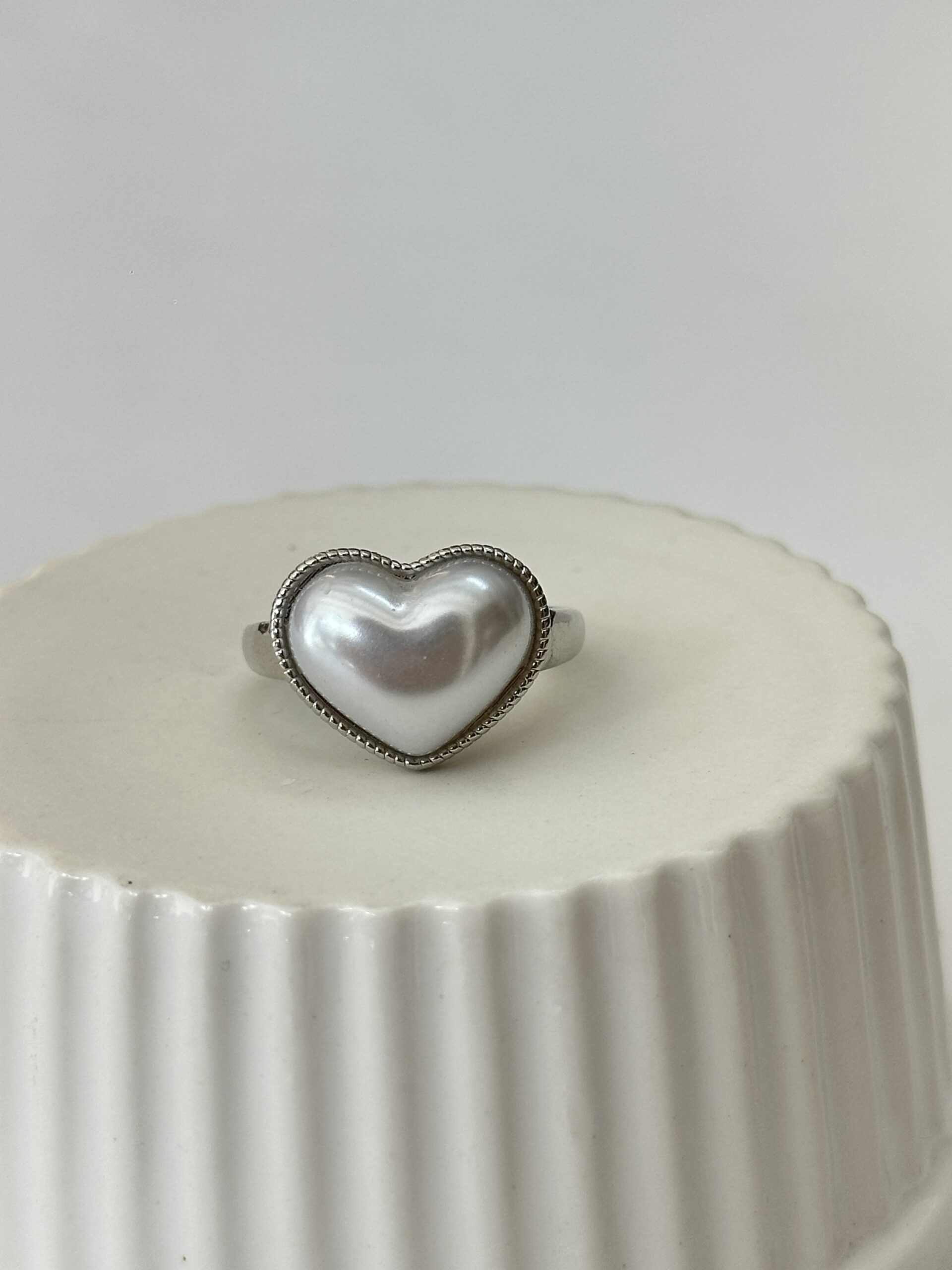 Anillo corazón plateado