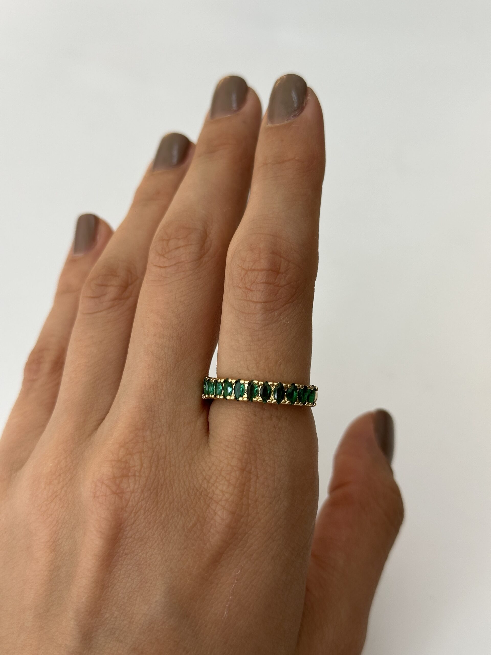 Anillo grueso de esmeraldas - Imagen 5