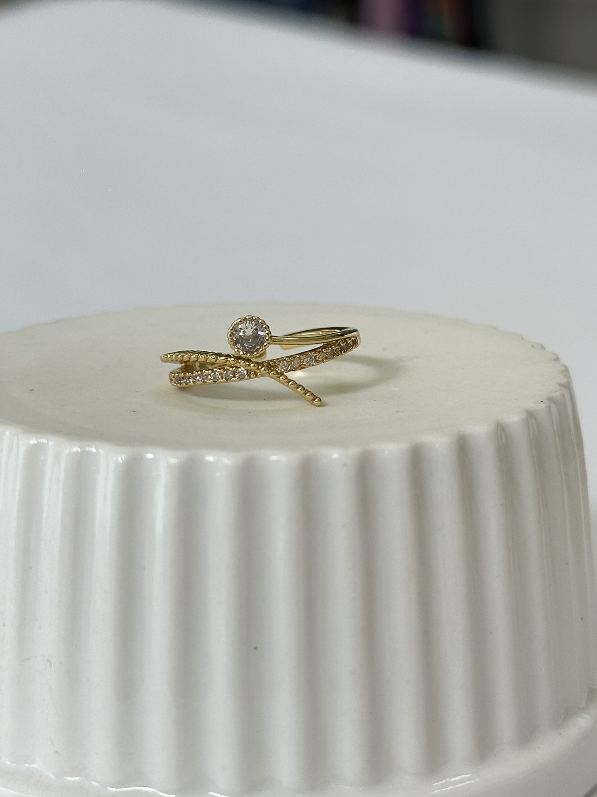 Anillo entrelazado - Imagen 2