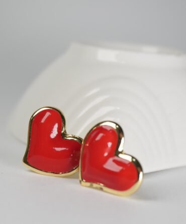 Aretes corazón rojo