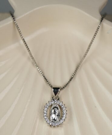 Cadena Virgen plateada