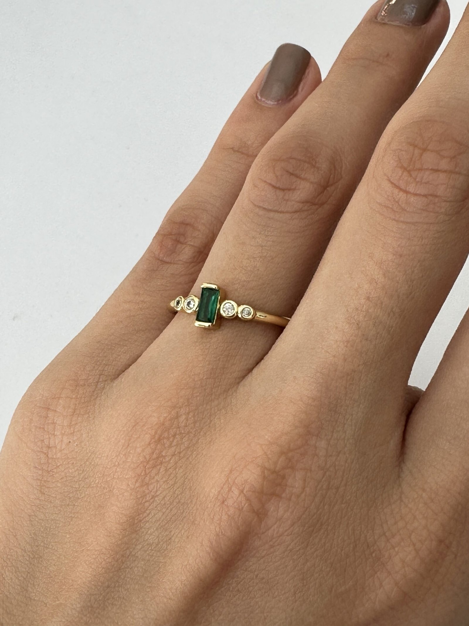 Anillo de esmeralda - Imagen 3
