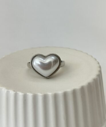 Anillo corazón plateado