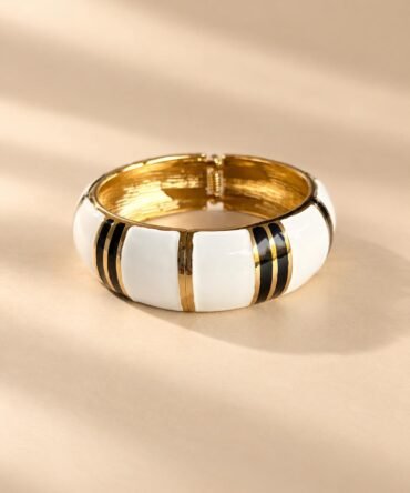 Brazalete Dorado Bicolor Blanco y Negro