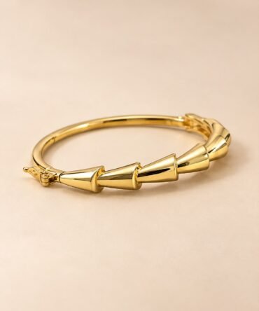 Brazalete Dorado Escultural