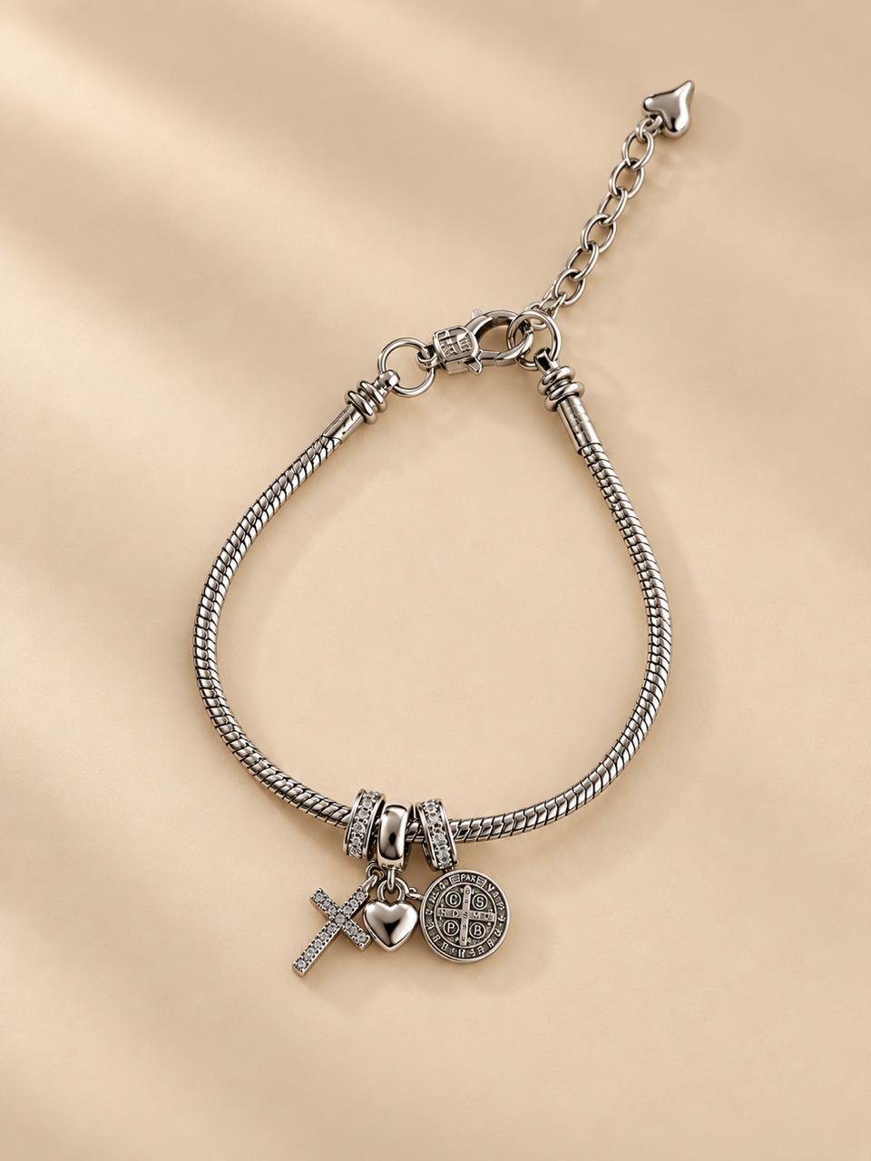Pulsera Fe y Protección Plateada