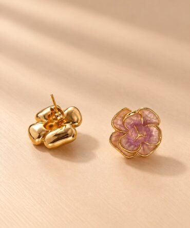 Aretes Flor Lila
